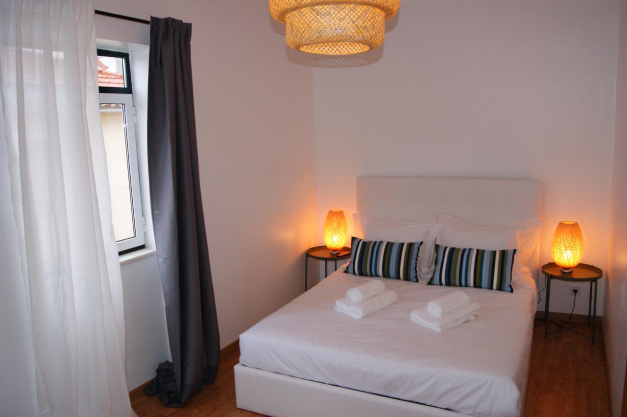Hotel World Travelers Lisbona Esterno foto